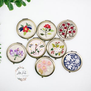 Embroidered pocket mirror | Cute vintage make up mirror| Best gift for women