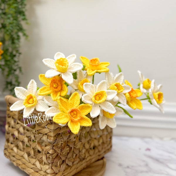 Handmade Crochet Daffodil Bouquet-Crochet Flower Decoration -Knitted Flower Home Decoration-Crochet Flower Decoration- Daffodilly Flower