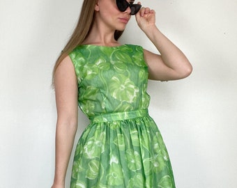 1950’s Green Flower Dress Size S-M VERY RARE True Vintage