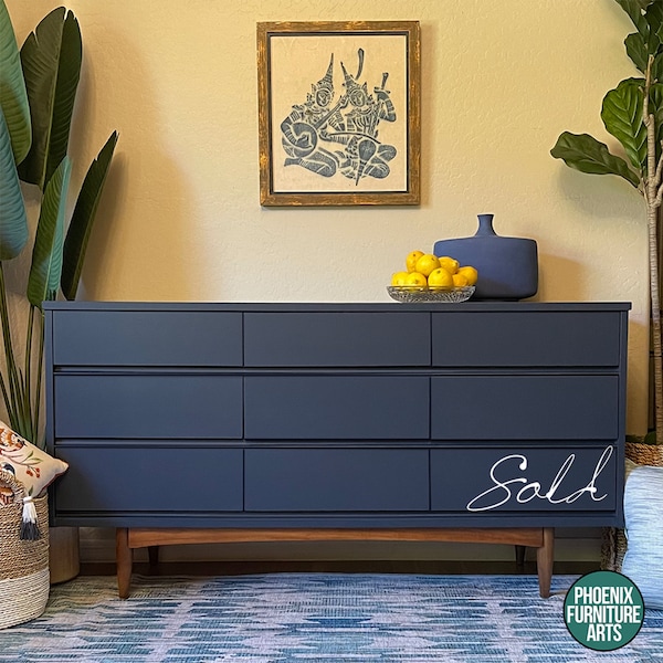 Original, Mid-Century Dresser with 9 fully functioning dovetail drawers.