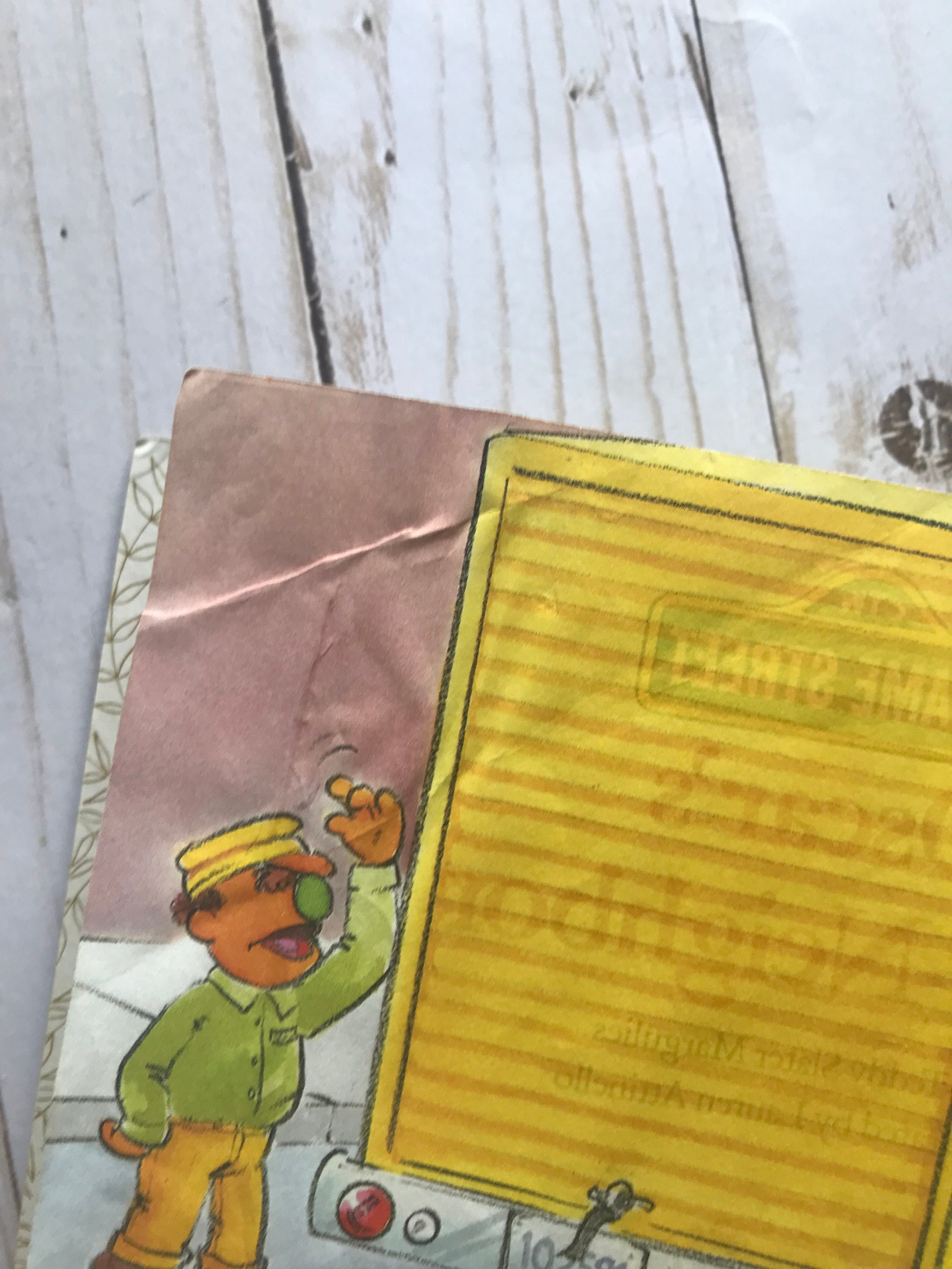 Little Golden Book, Oscar's New Neighbor, Vintage Little Golden