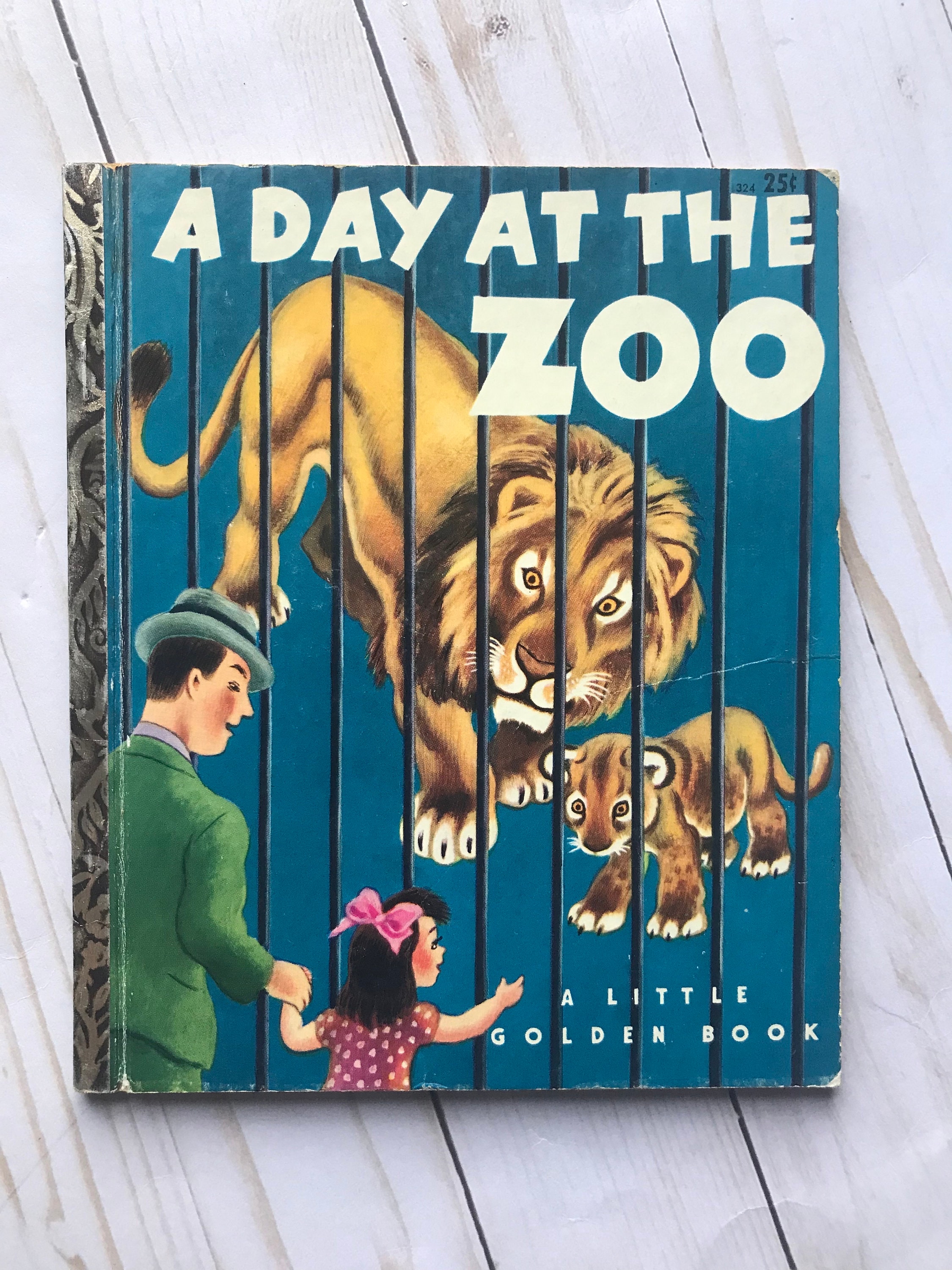 Vintage Zoo Book - Etsy