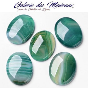 Pietra naturale AGATA VERDE in cabochon ovale da 18x13mm e 40x30mm: ideale per la creazione di gioielli, macramè e hobby creativi