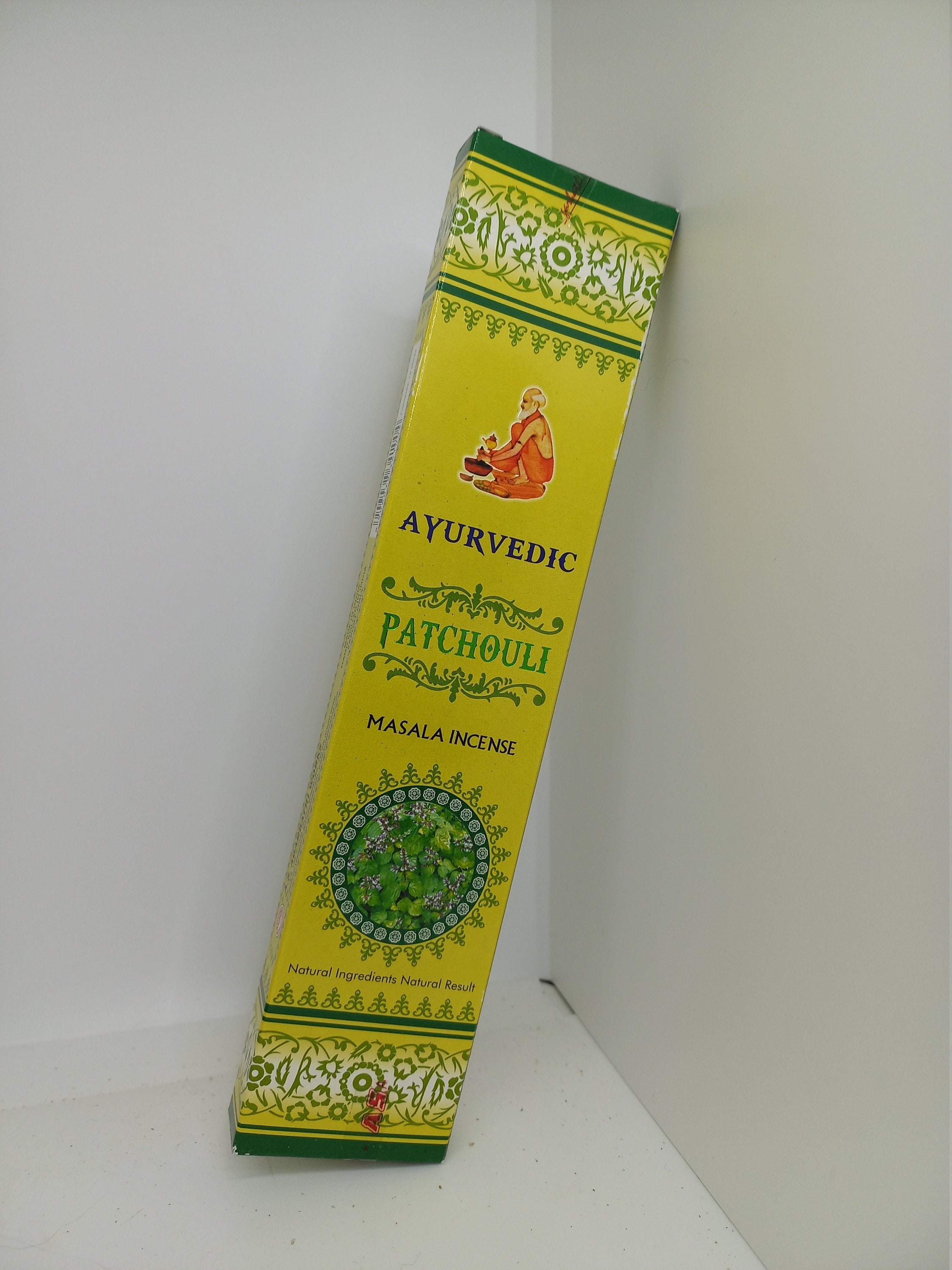 Bâtons Encens Ayurvedic Patchouli Pour Vos Séances de Méditation, Relaxation ou Chasser Les Énergies