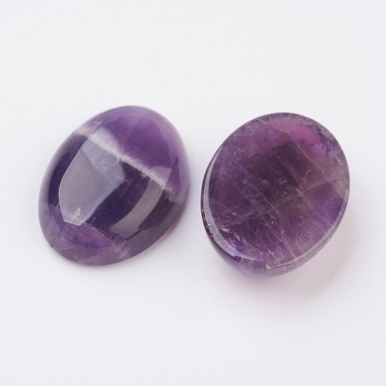 AMETHYSTE pierre naturelle en cabochon ovale en 14x10mm, 18x13mm, 25x18mm et 40x30mm : création bijoux, macramé et loisirs créatifs image 3