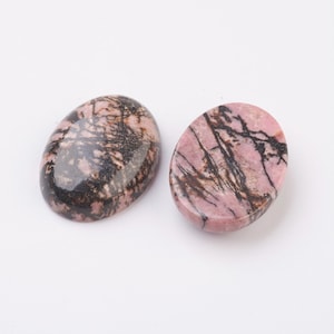 RHODONITE gemme pierre fine naturelle en cabochon ovale en 18x13mm, 25x18mm et 40x30mm : création bijoux, macramé & loisirs créatifs 18mm