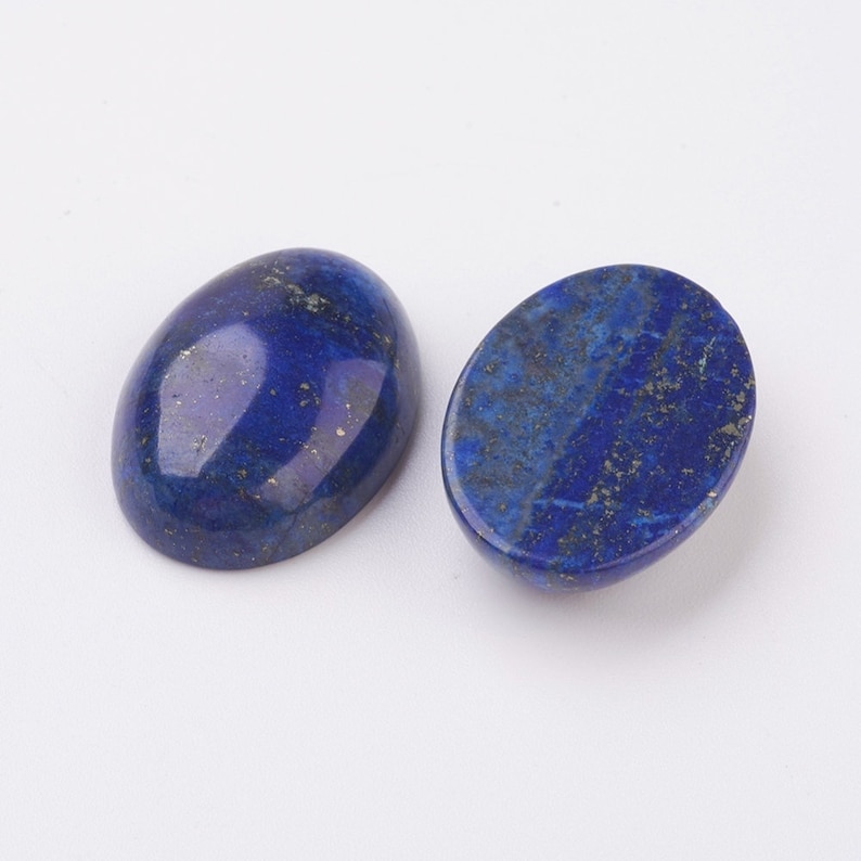 Cabochon ovale in pietra naturale LAPISLAZZULI in 14x10mm, 18x13mm, 25x18mm e 40x30mm: creazione di gioielli, macramè e hobby creativi lot de 2 pièces