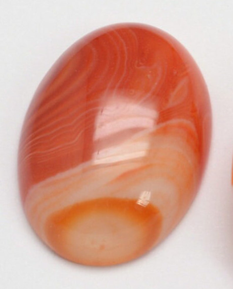 CORNALINE gemme pierre fine naturelle en cabochon ovale en 18x13mm, 25x18mm et 40x30mm : création bijoux, macramé & loisirs créatifs 40mm