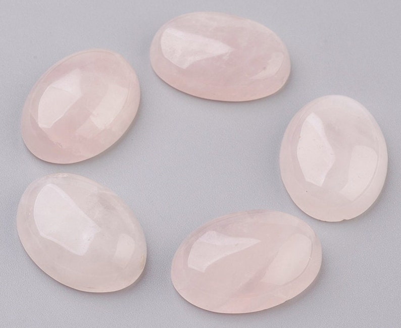 QUARTZ ROSE pierre naturelle en cabochon ovale en 10x8mm, 14x10mm, 18x13mm, 25x18mm et 40x30mm : création bijoux, macramé lot de 5 pièces