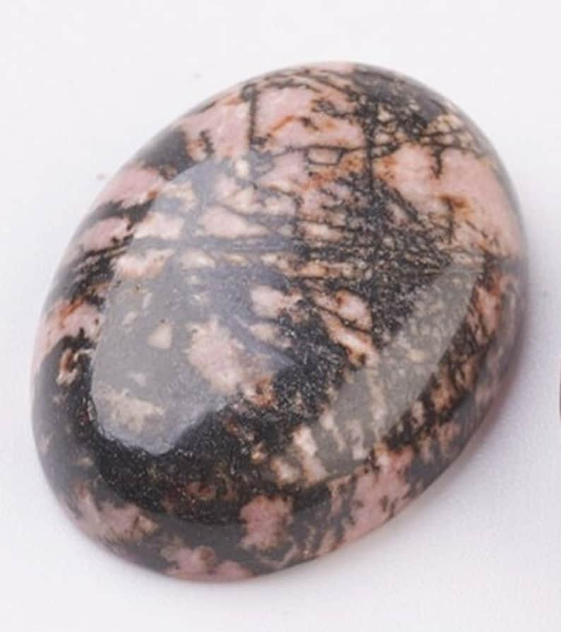 RHODONITE gemme pierre fine naturelle en cabochon ovale en 18x13mm, 25x18mm et 40x30mm : création bijoux, macramé & loisirs créatifs 40mm