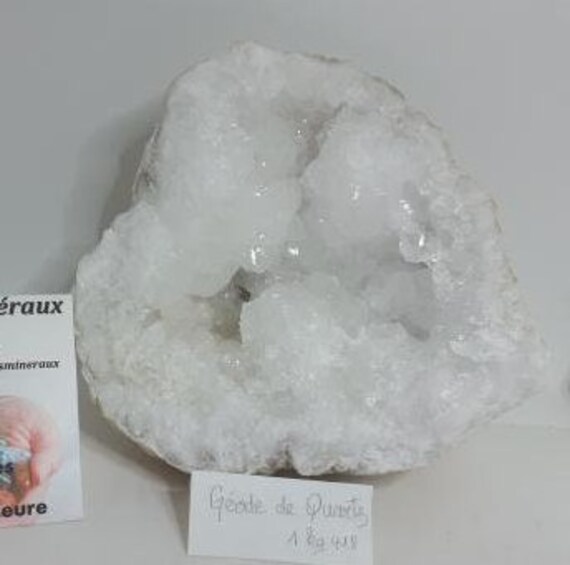 1/2 Géode de Quartz 1.400Gr Lithothérapie Purification Energies Positives