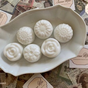Savon Mio Classic Guest Set - Small 3 piece soap gift trio. Great for house guests, bathrooms or Airbnb welcome present
