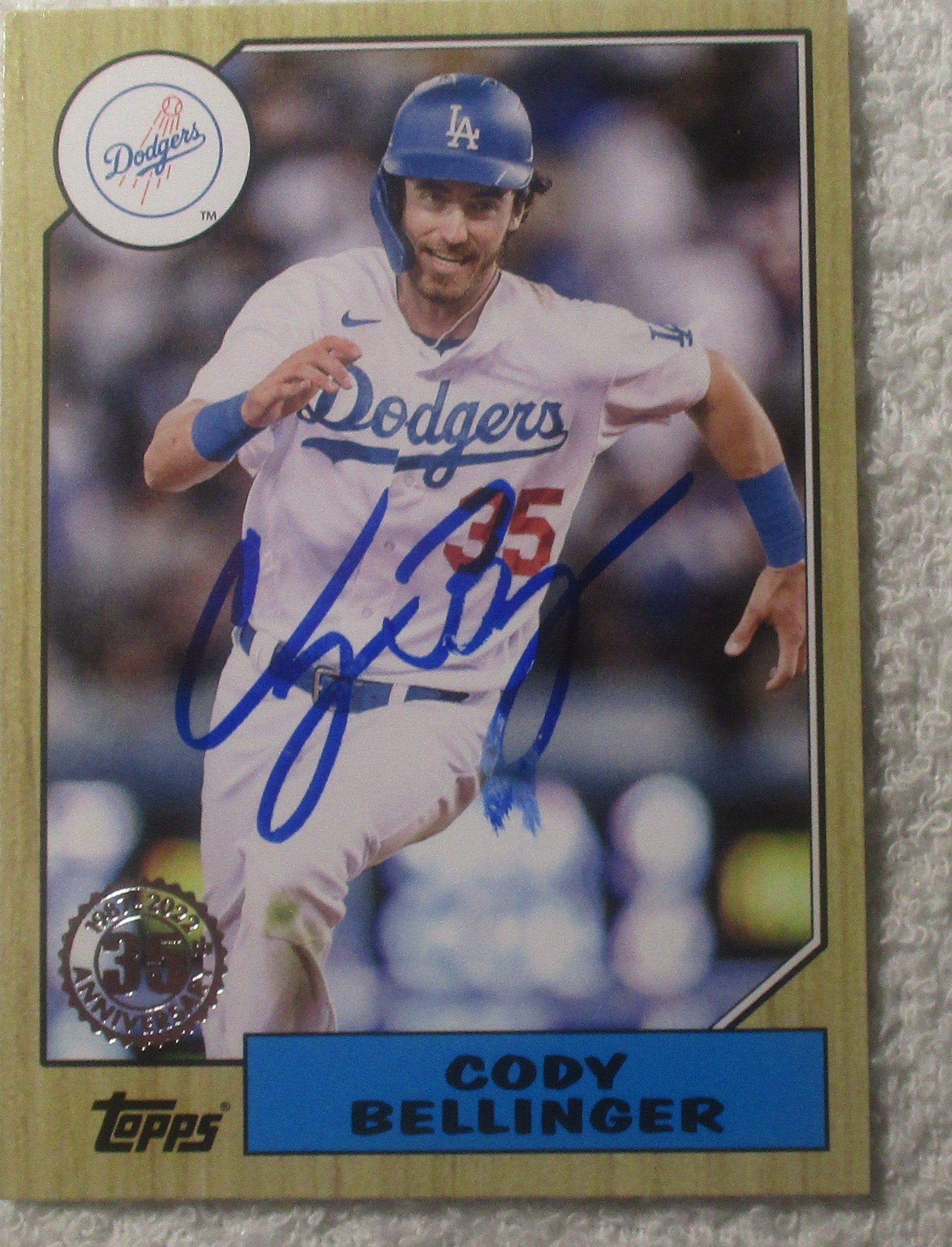 Cody Bellinger - Sports Memorabilia & Autographed Sports Collectibles