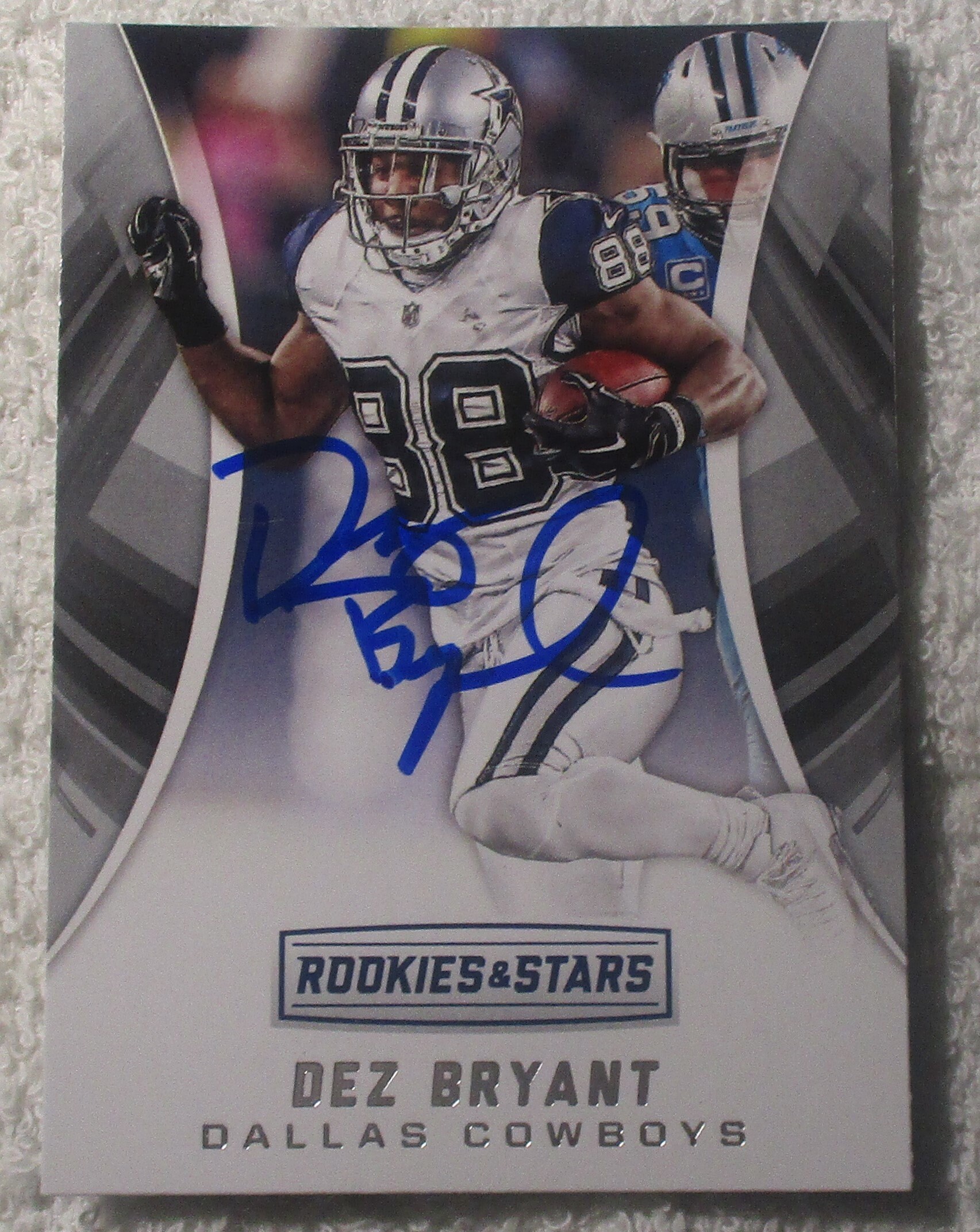 Dez bryant autographed jersey 2025