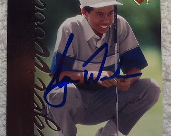 Tiger Woods Rookie Autographed Card PGA No COA