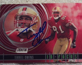 Terrell Owens In Focus Autographed Card 49ers No COA