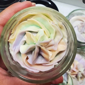 Body butter recipe / Rezept körpergepeitscht Butter