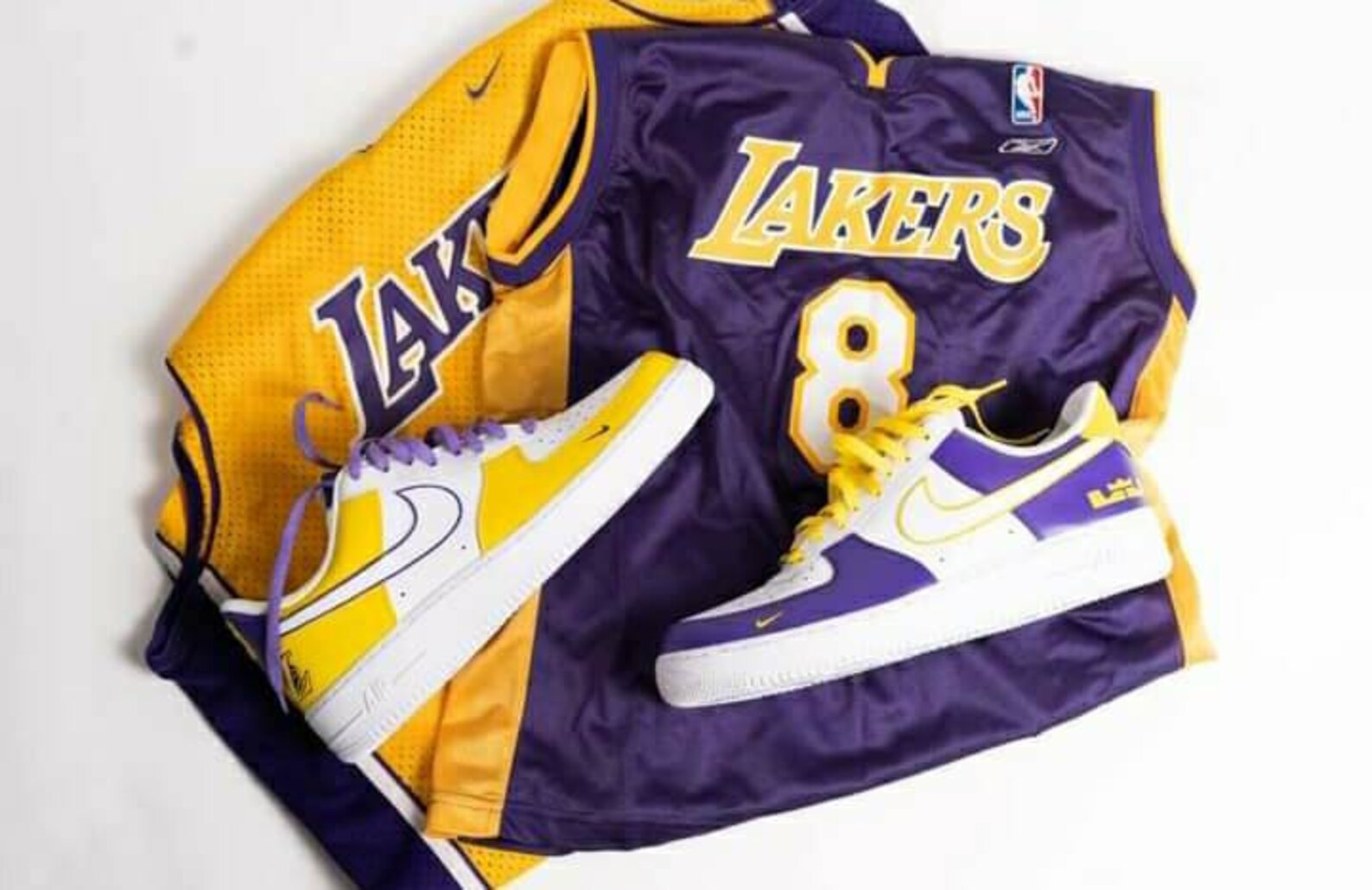 lakers air force 1 high top
