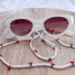 beaded cherry glasses chain | y2k fruit accessory | spring summer jewelry