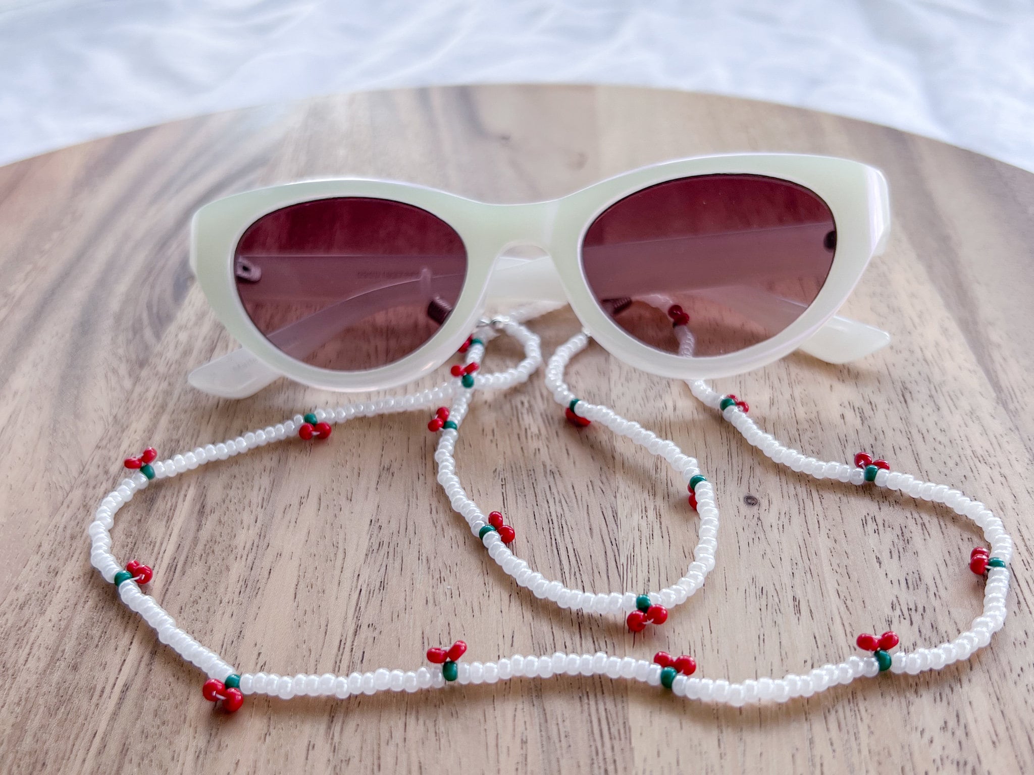 Eyeglasses Chain Cherry Cherry Eyeglass Chain | Eyeglass Lanyard | Hemsin – Hemsin  main image 3