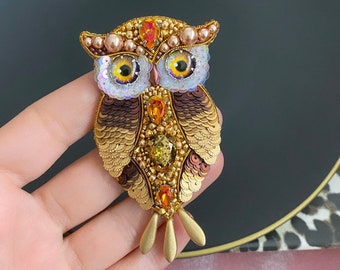 Embroidered Owl Brooch, Handmade Gold Bird Jewelry, Swarovski Lapel Pin, Beaded Ornament, Gift For Mom, Realist Owl Jewellry, Customized Pin