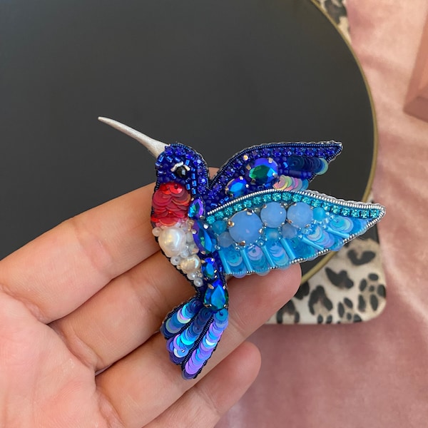 Colorful Hummingbird Brooch, Beaded Bird Pin, Handmade Jewelry, Embroidered Pin, Blue Bird Jewellry, Hummingbird Gift Ornament