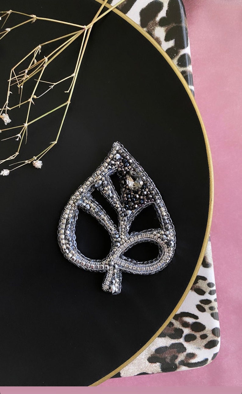 Handmade Leaf Brooch,Silver Leaf Pin,Gift For Valentine's Day,Shiny Leaf Jewels,Crystal Leaf Pin,Beaded Leaf,Personalized Leaf Accessory image 3