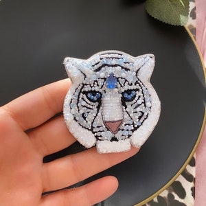 Handmade White Tiger Brooch,Embroidered Wild Cat Jewelry,Customized Eye Brooch,Design Tiger Face Pendant,Personalized Gift For Friend,