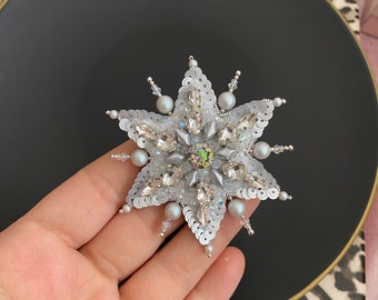 Handmade Snowflake Brooch,Embroidered Jewelry,Gift For Mom, Wedding Jewellry, Silver Snow Jewel, Customized Brooch , Bride Accessory