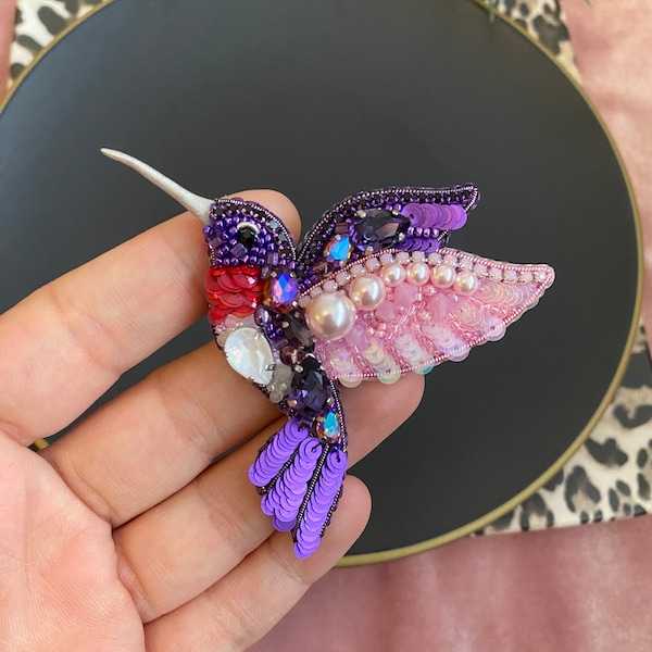 Colorful Hummingbird Brooch, Beaded Bird Pin, Handmade Jewelry, Embroidered Pin, Pink Purple Bird Jewellry, Hummingbird Gift Ornament