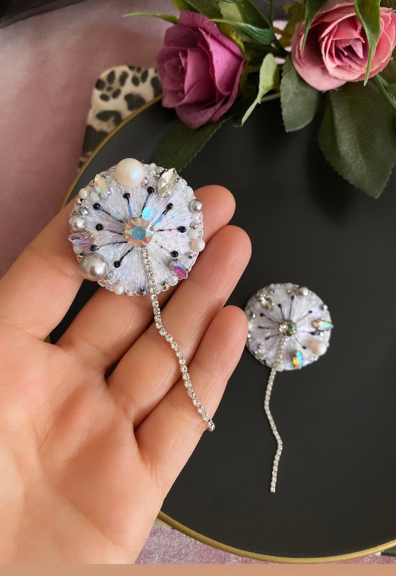 Broche faite main parure de pissenlit, bijoux pour jumeaux double pissenlits, cadeau pour maman, cadeaux pissenlit, fleur de pissenlit Swarovski blanc image 1