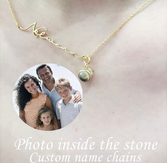 Pompotops Projection Necklace with Photos Picture Inside 2pcs Couples  Necklace 100 Languages Projection Stone Necklace Sun Moon Necklace  Valentine's Day Gift Gold - Walmart.com