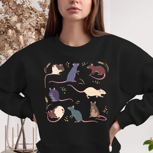 Sudadera de rata - Ropa alternativa Suéter Cottag Core Ropa Goblin Core Whimsigoth Sudadera de mamá rata Regalo para amantes de las ratas Sudadera con capucha de ratón