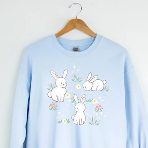 Kawaii Bunnies Sweatshirt Cute Flower Bunnies Sweater Cottagecore Kawaii Top Harajuku Style Hoodie Rabbit Lover Gift Pastel Goth Longsleeve