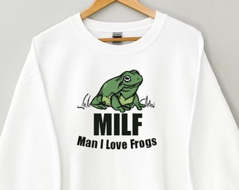 MILF マン I Love Frogs スウェットシャツ、面白いカエルシャツ、かわいいカエルシャツ、面白いかわいいカエルシャツ、カエルとヒキガエルシャツ、コテージコア カエルシャツ
