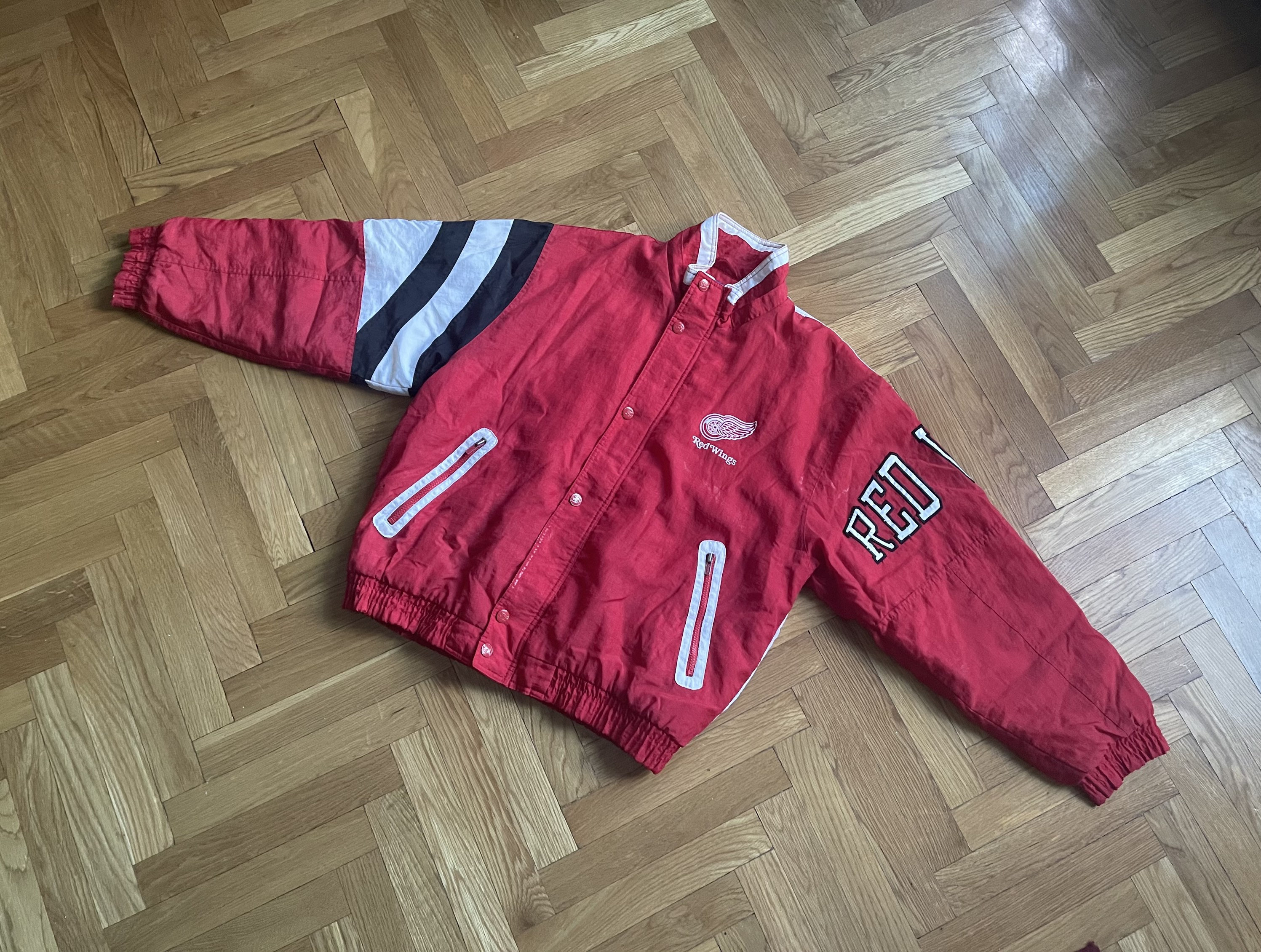 Detroit Red Wings Starter Defense Pullover Sweatshirt - Cream/Red