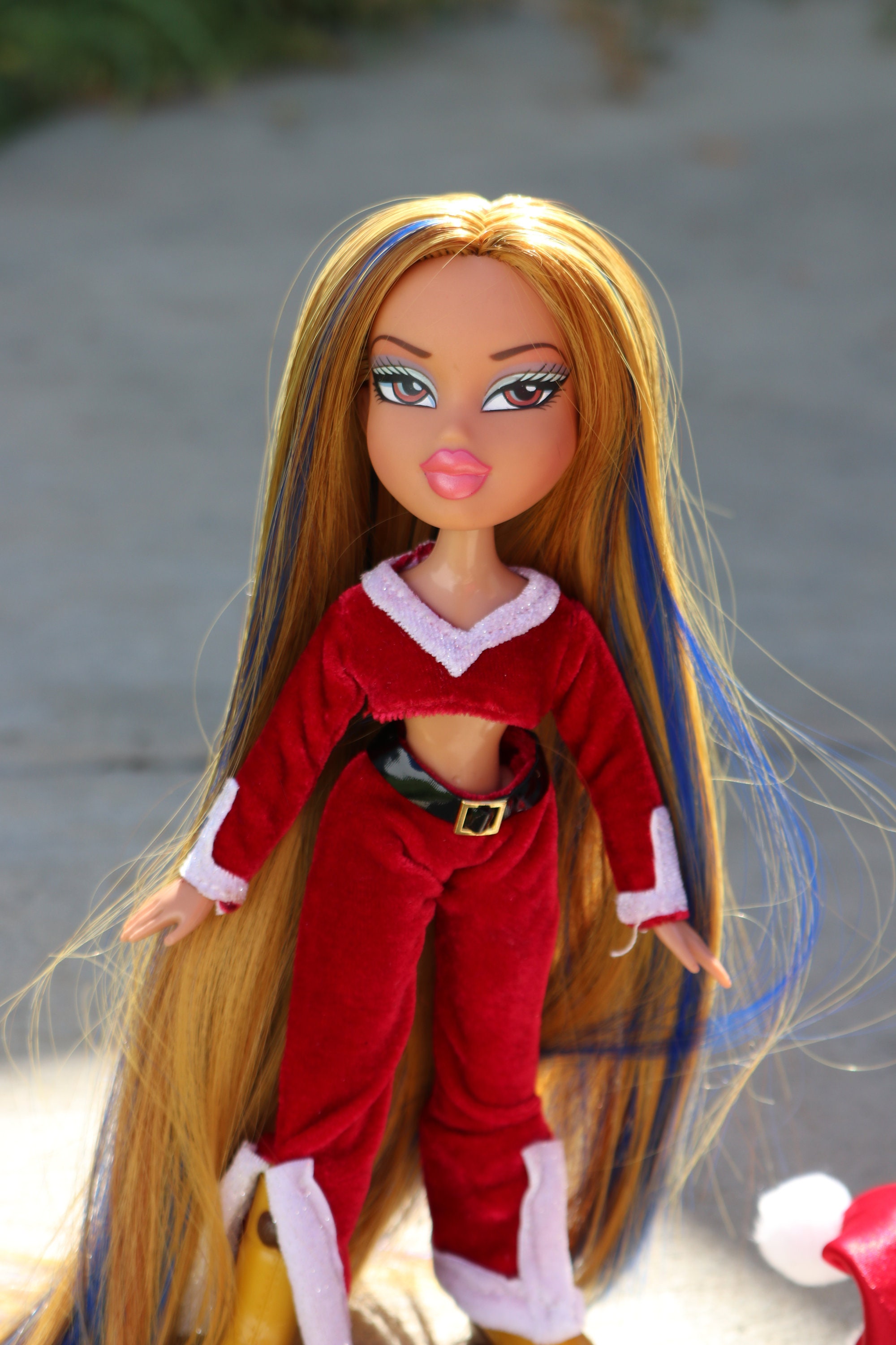 Custom Bratz Reroot Doll Ooak One of a Kind Hot Summer Dayz Cloe With  Outfit -  Canada