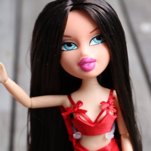 Muñeca Bratz CUSTOM ooak única en su tipo reroot play sportz bowling meygan con atuendo personalizado