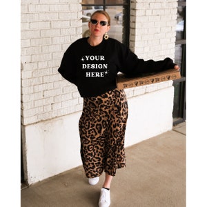 Gildan 18000 Mockup | Gildan Black Sweatshirt Mockup | Sweatshirt Model Mockup | Gildan Sweatshirt Mockup | Black Sweatshirt Mockup