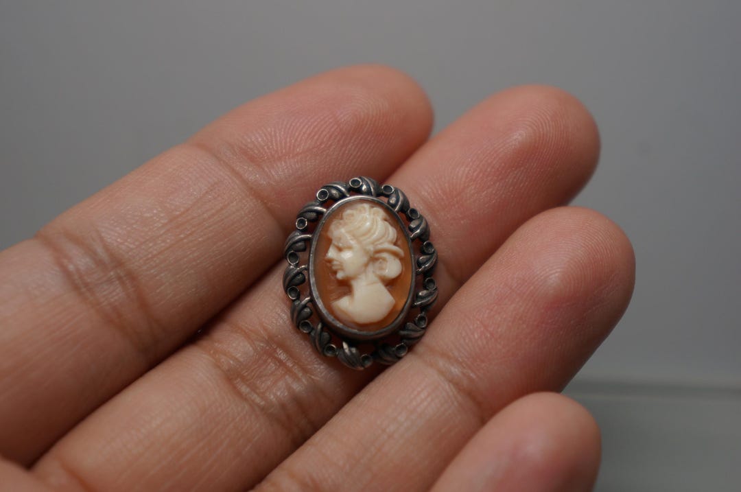 Vintage Sterling Silver Carved Shell Cameo Small Necklace Pendant - Etsy