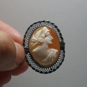 Vintage Sterling Silver Carved Shell Cameo Brooch