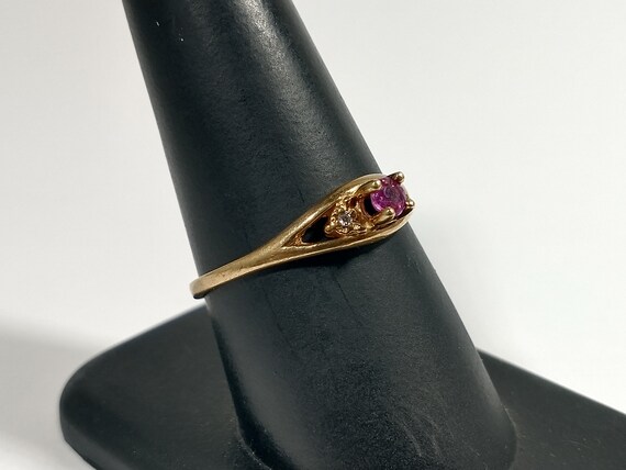 Vintage 10k Gold Ring with Ruby and Diamonds - image 5