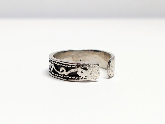 Vintage Sterling Silver Baby Midi Adjustable Ring - image 3