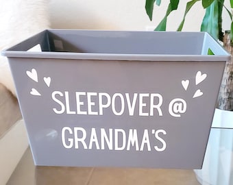 Personalized Plastic Birtday Gift Bucket -Custom Name, Custom Message Grandma Basket for Mother's Day