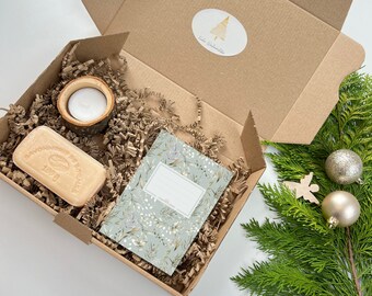 Gift box 08 | Notebook | Wooden candle holder | Soap | Gift Christmas
