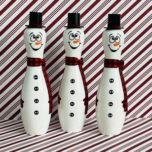 Mini Painted Wood Penguin Bowling Pin: Christmas Decor - Etsy