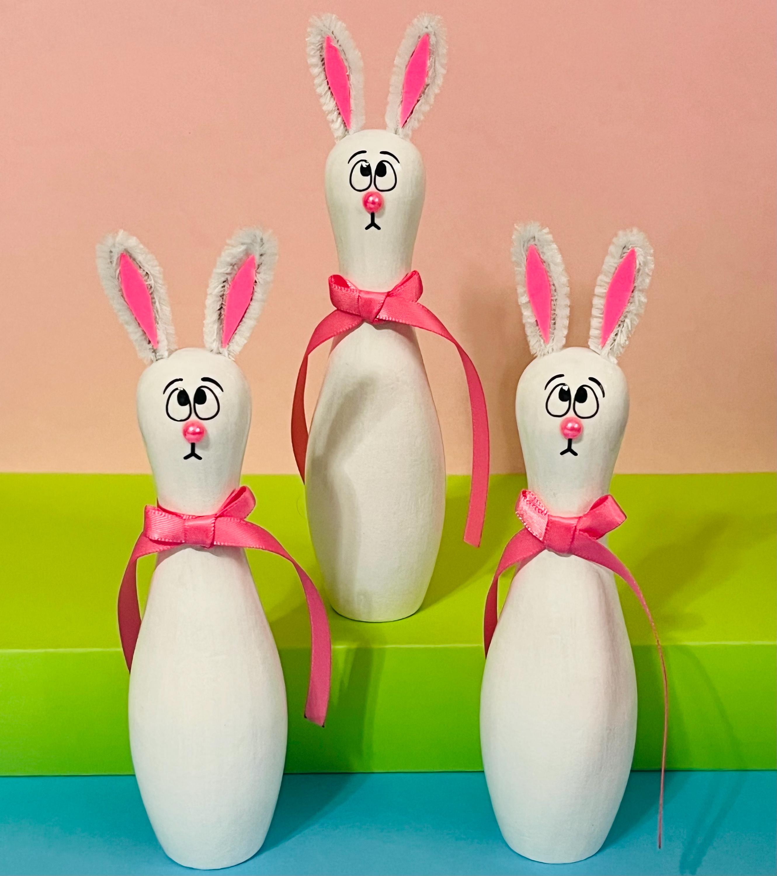 Bowling Pin Bean ポーリングピン人形 Painted Mini Bowling Pin Bunny: Easter Whimsical Decor - Etsy