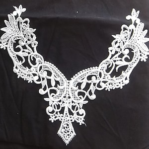 NEW- Venice Lace Applique- White