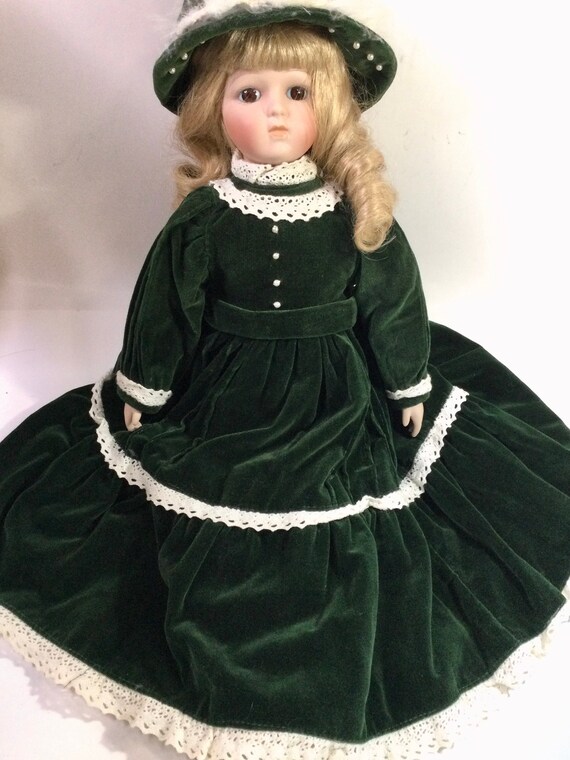 RARE 20 Inch Limited Edition House of Global Art. Victoria Ashlea