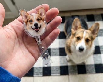 Carrete personalizado para identificación de enfermera, con cara y mascota, divertido y navideño.